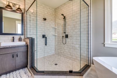 Minimalist Shower with Matte Black Fixtures